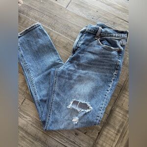 Old Navy Mid Rise Boyfriend Jeans, size 10.